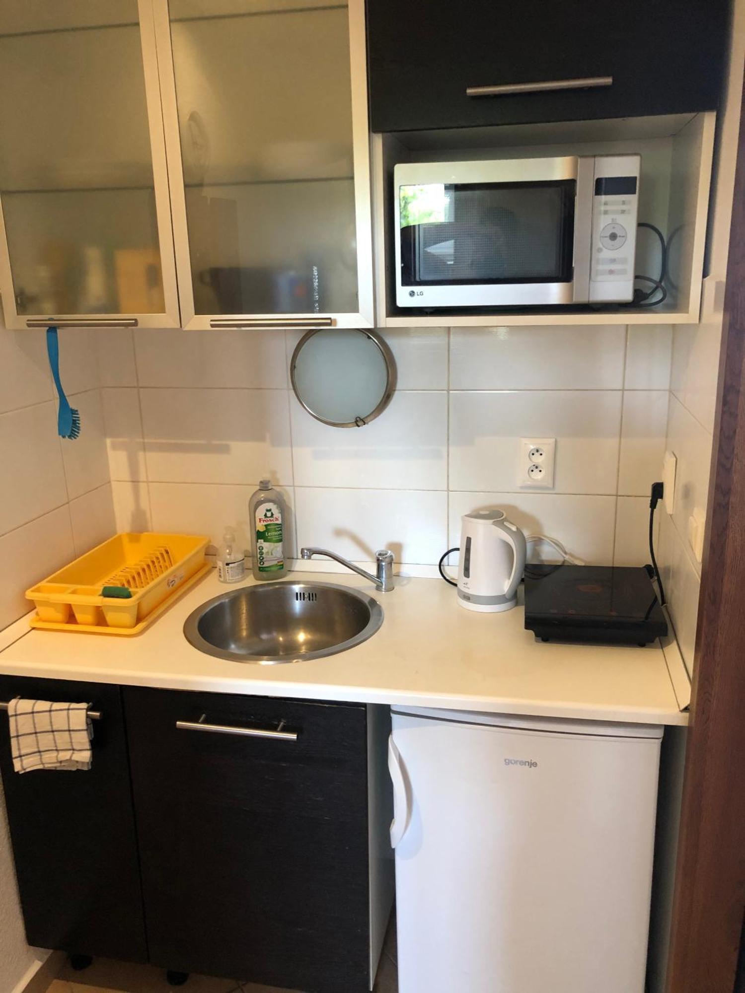 莱德公寓酒店 布拉迪斯拉发 外观 照片